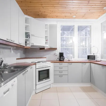 度假居 Kuuttivilla By Interhome *